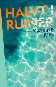 Halvt i ruiner