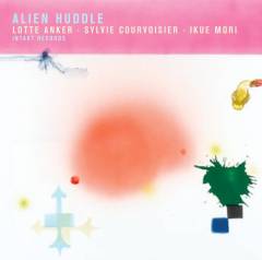Alien huddle
