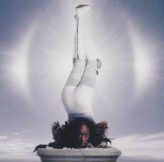 The starrr of the queen of life