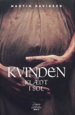 Kvinden klædt i sol