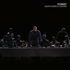 Gang signs & prayer