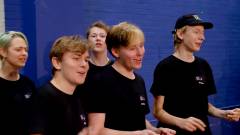 Christian på efterskole. 6 : Elsker at mixe mine venner