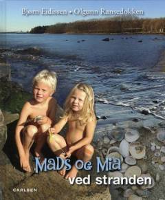 Mads og Mia ved stranden