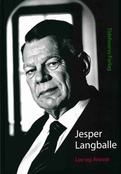 Lov og ansvar : tyve essays : Tidehverv 1971-2008