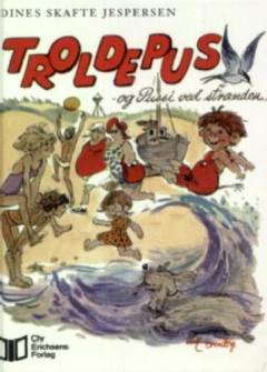 Troldepus og Pussi ved stranden