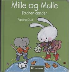 Mille og Mulle fodrer ænder