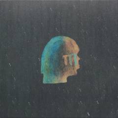 Så kom mørket og tog mig på ordet En sort sky af minder I afgørende stunder Frosset fast til mit indre Jeg håber det forsvinder med lyset At dø eller blive fri