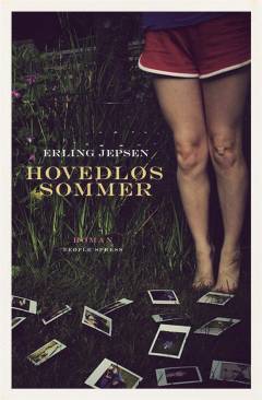 Hovedløs sommer : et skuespil