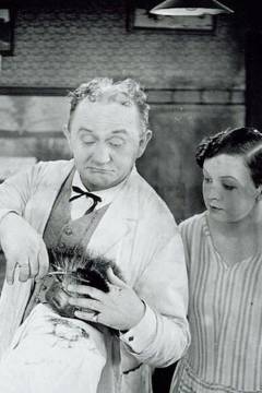 Den sørgmuntre barber : filmfarce i 6 akter