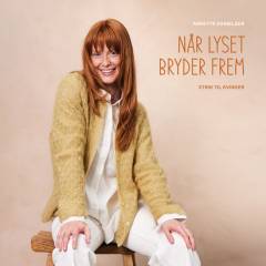 Når lyset bryder frem : strik til kvinder