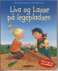 Liva og Lasse på legepladsen