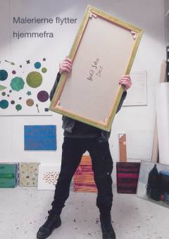 Malerierne flytter hjemmefra