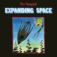 Expanding space