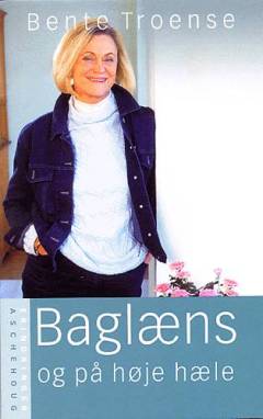 Baglæns og på høje hæle