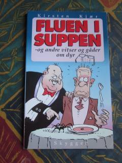 Fluen i suppen og andre vitser og gåder om dyr