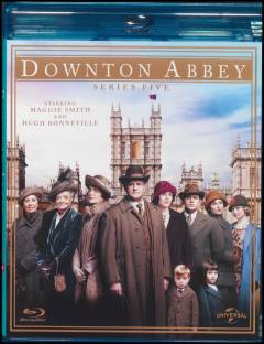 Downton Abbey (Sæson 5, disc 1)