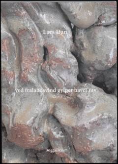 Ved fralandsvind gylper havet rav