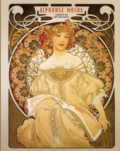 Alphonse Mucha : i hjertet af art noveau