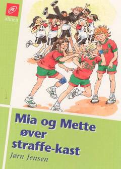Mia og Mette øver straffekast