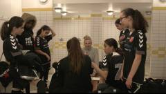 Girls United. Afsnit 9 : Kampen om pladserne