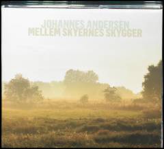 Mellem skyernes skygger