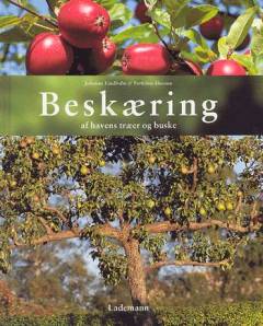 Beskæring af havens træer og buske