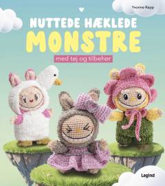 Nuttede hæklede monstre med tøj og tilbehør