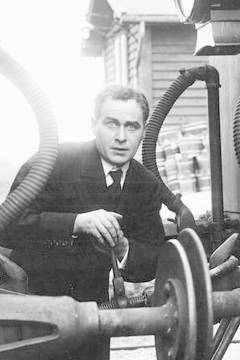 Hans store chance : fragment