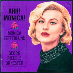 Ahh! Monica!