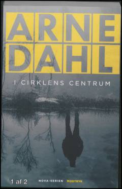 I cirklens centrum. Bind 1 (Stor skrift)