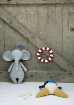 Little happy circus